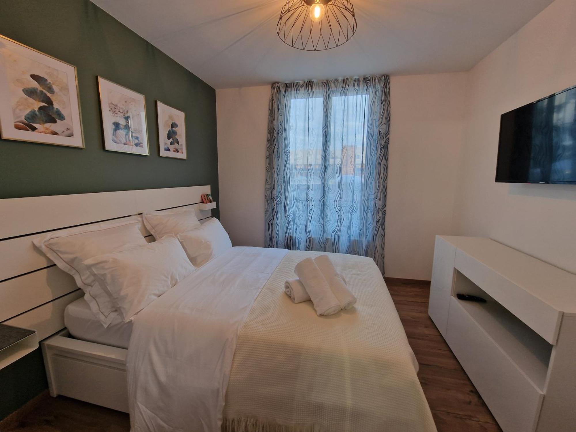 Appartement Avec 3 Et Un *