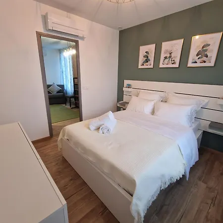 Maison D'Hotes Avec 3 Appartements Et Un Studio Viry-Châtillon Buitenkant foto