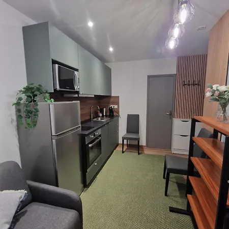 Maison D'Hotes Avec 3 Appartements Et Un Studio Viry-Châtillon Buitenkant foto