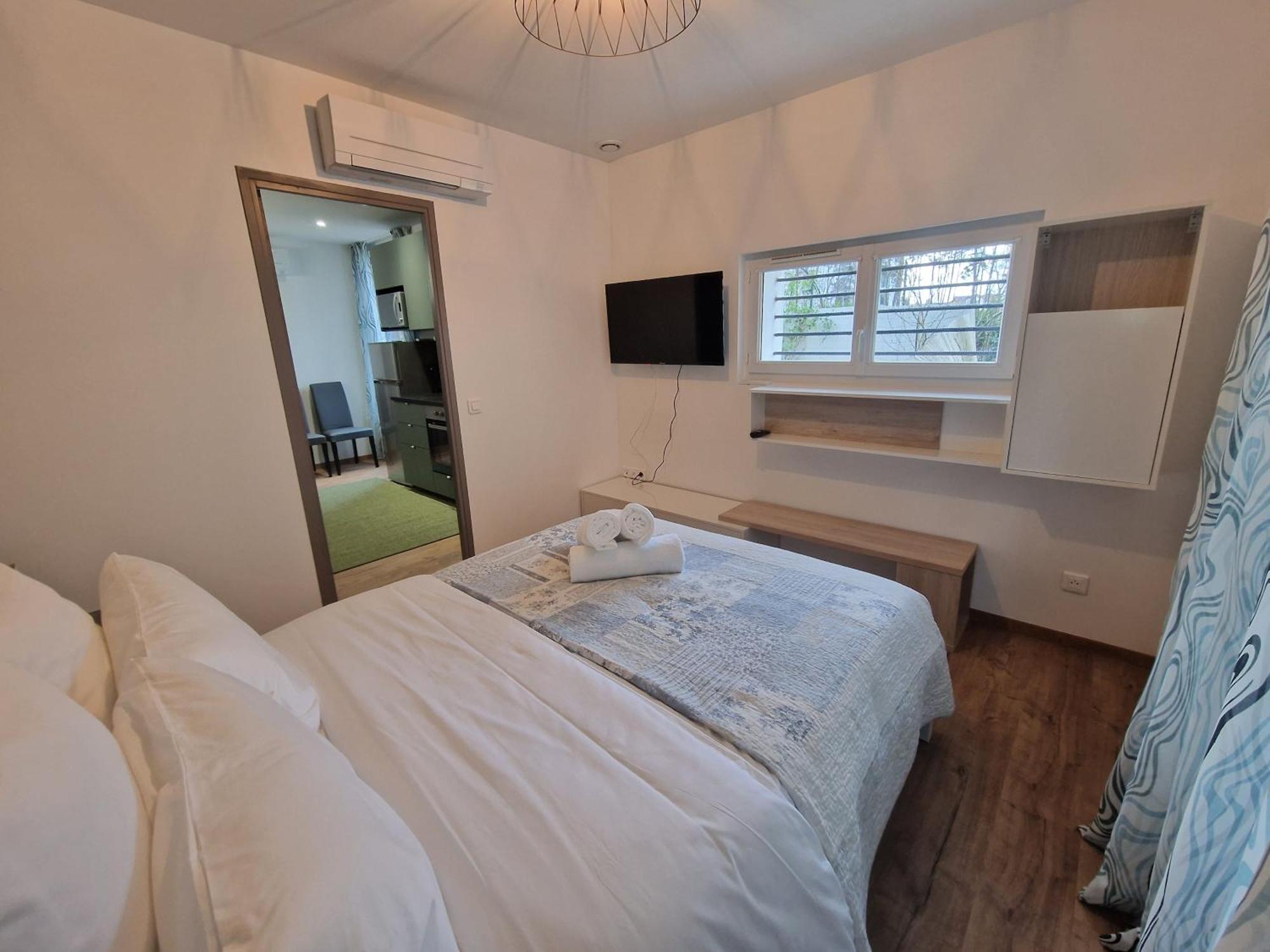 Appartement Avec 3 Et Un *